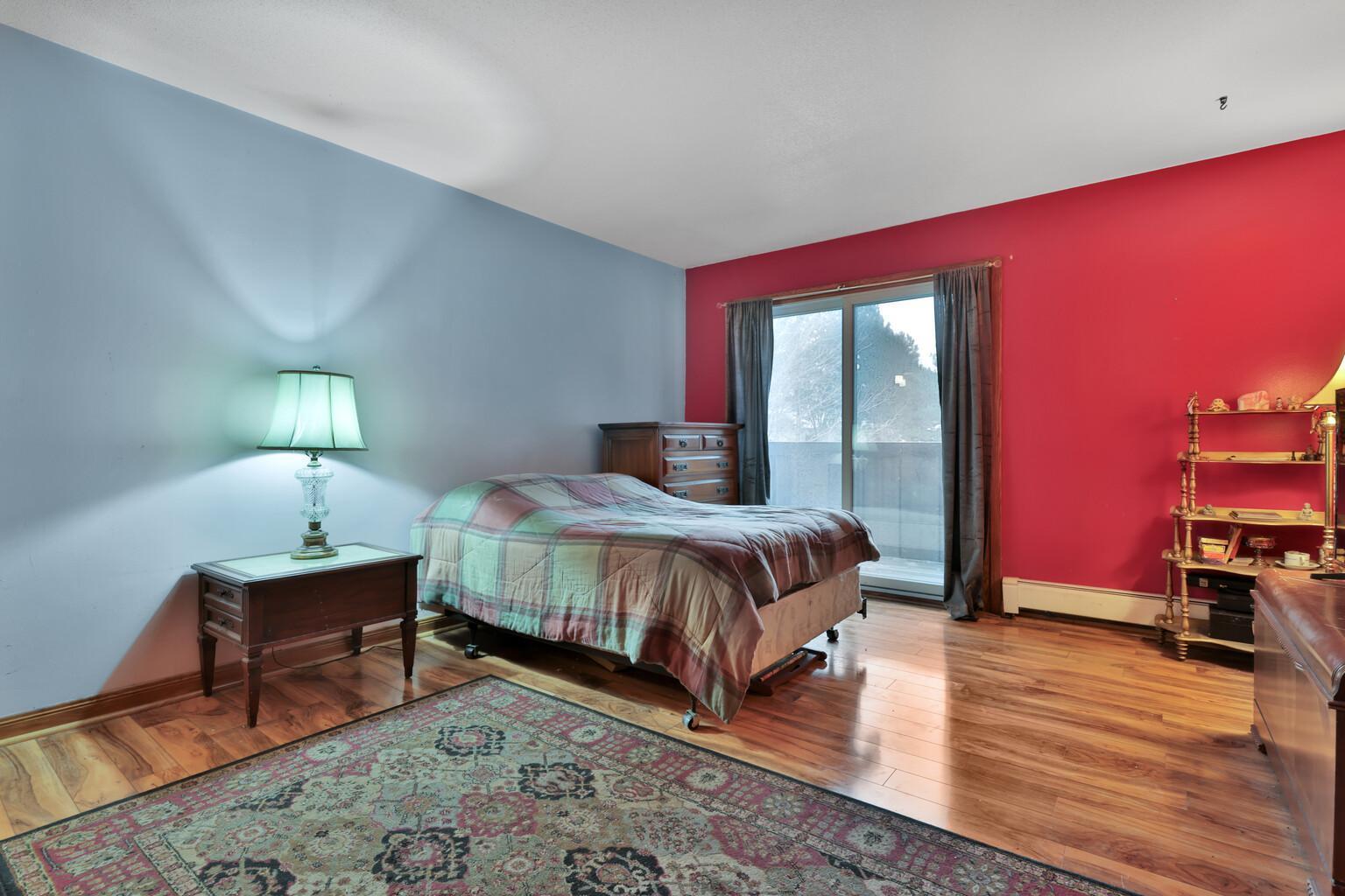 2220 Midland Grove Road, Unit 206 Roseville, MN 55113 - Photo 19 of 33