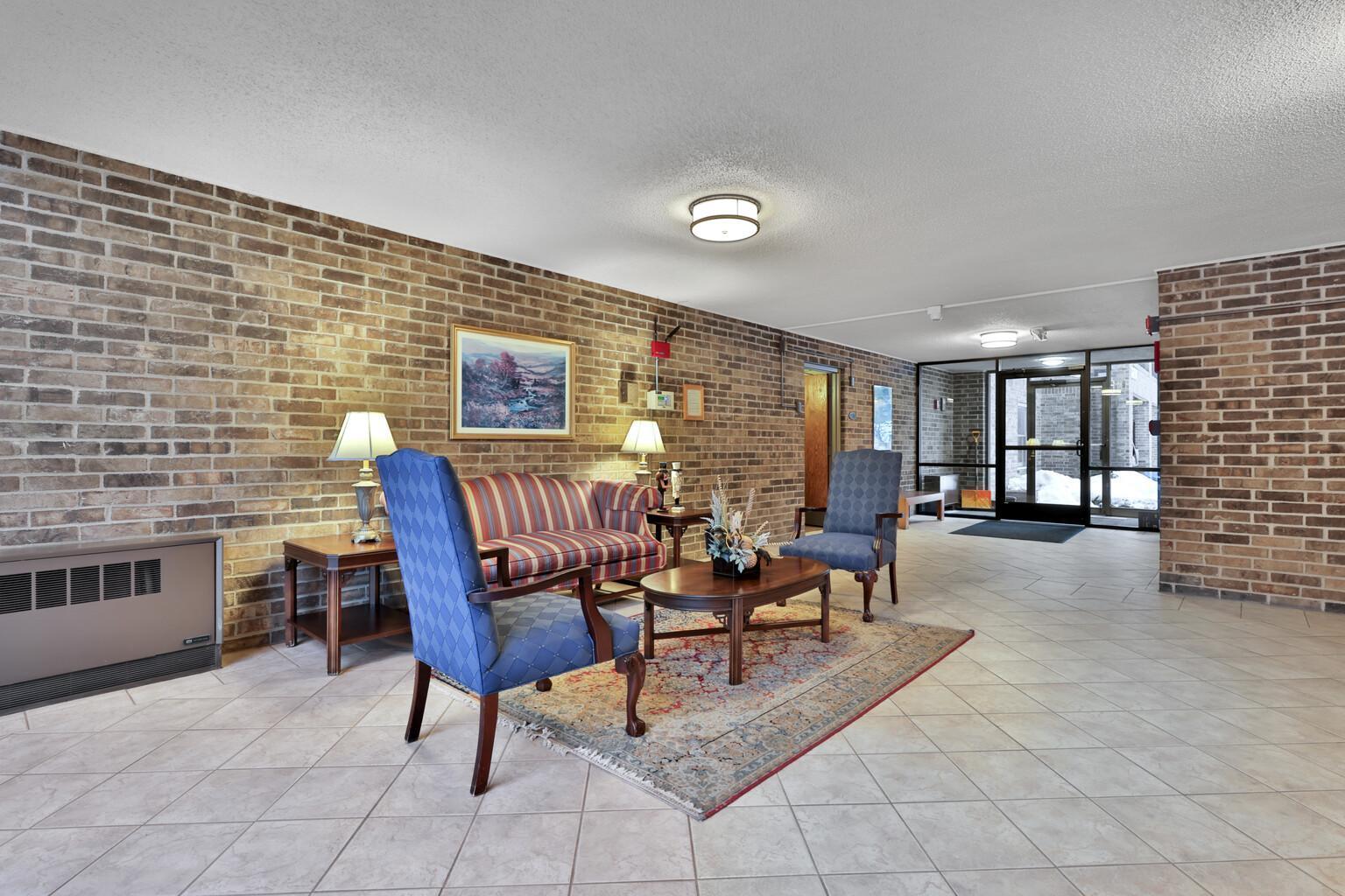 2220 Midland Grove Road, Unit 206 Roseville, MN 55113 - Photo 29 of 33