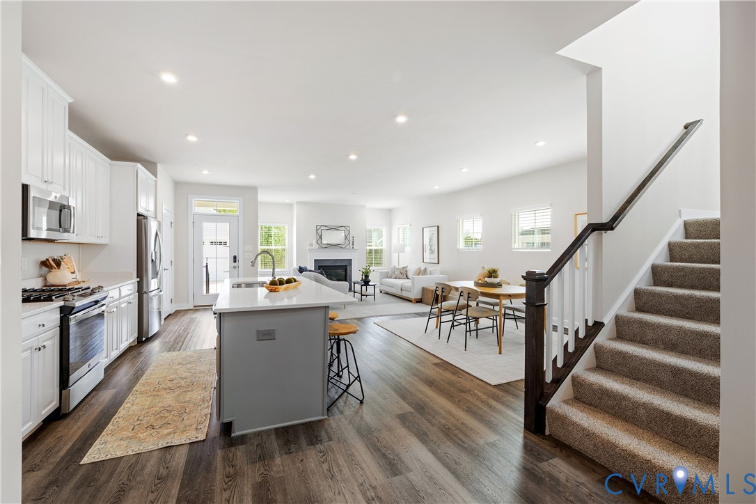 1817 German School Road Richmond, VA 23225 - Photo 8 of 39 Open concept kitchen great for modern living, ente