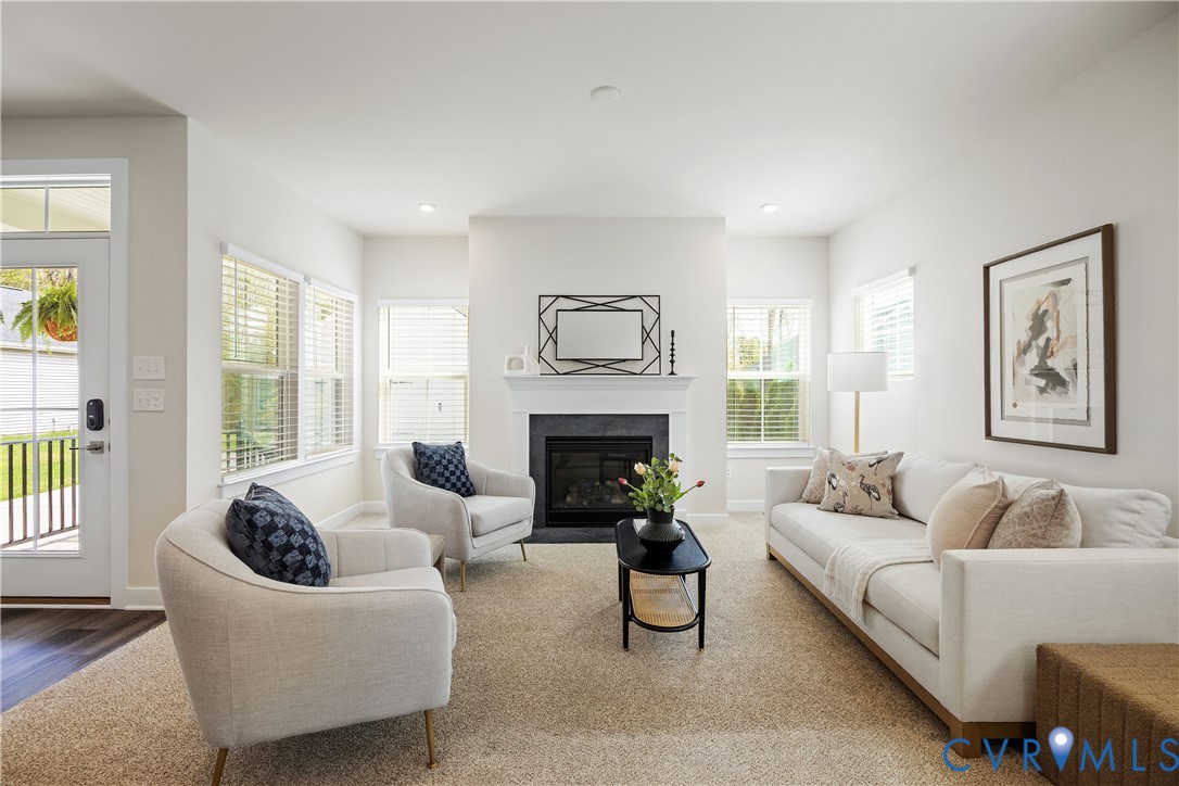 1817 German School Road Richmond, VA 23225 - Photo 9 of 39 Bright living with ample natural light