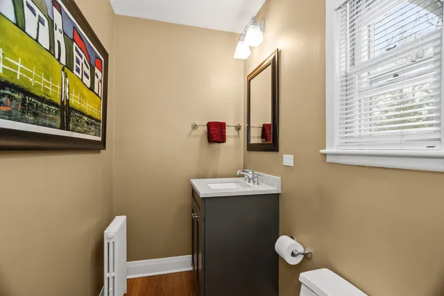 $989,000 | 2731 Park Place, Evanston, IL 60201