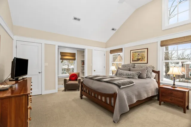 $989,000 | 2731 Park Place, Evanston, IL 60201