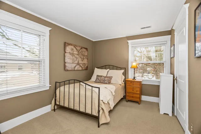 $989,000 | 2731 Park Place, Evanston, IL 60201