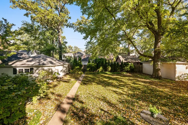 $989,000 | 2731 Park Place, Evanston, IL 60201