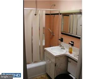 7328 Greenhill Road Philadelphia, PA 19151 - Photo 9 of 11 Bathroom