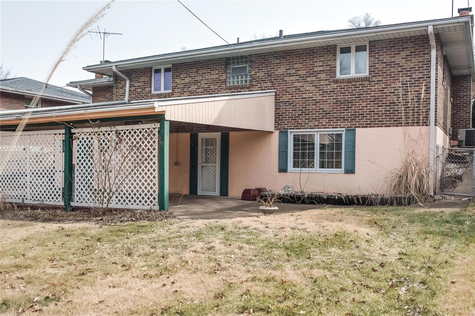 2013 Brown Road Overland, MO 63114 - Photo 25 of 26 Gallery Image 25