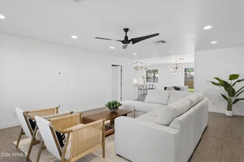 $950,000 | 1841 East Montecito Avenue, Phoenix, AZ 85016