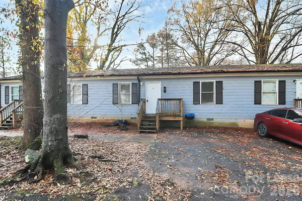 $950 | 501 North Ransom Street, Unit B, Gastonia, NC 28052