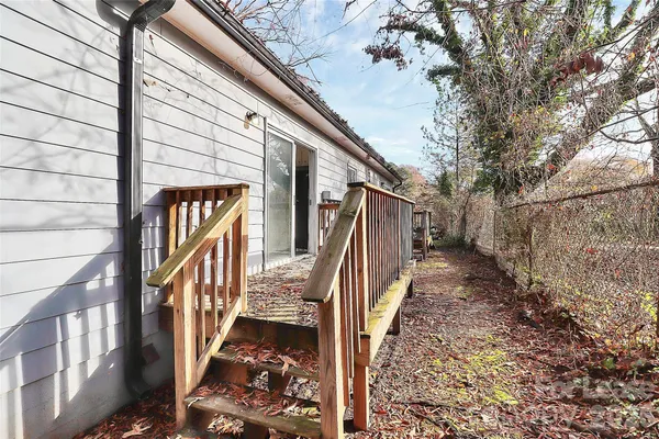 $950 | 501 North Ransom Street, Unit B, Gastonia, NC 28052