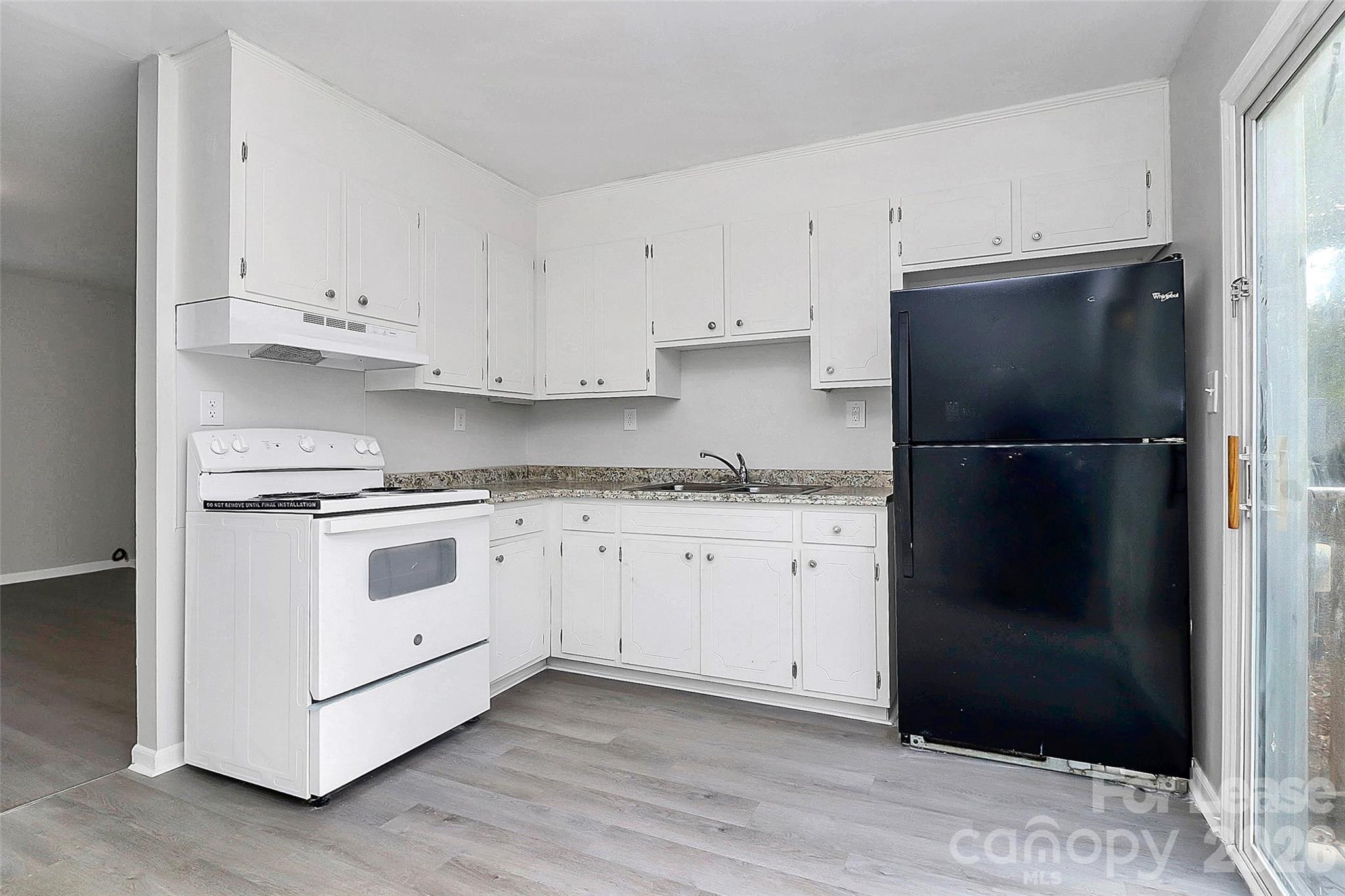 501 North Ransom Street, Unit B Gastonia, NC 28052 - Photo 7 of 20