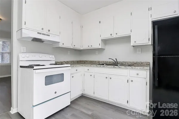 $950 | 501 North Ransom Street, Unit B, Gastonia, NC 28052