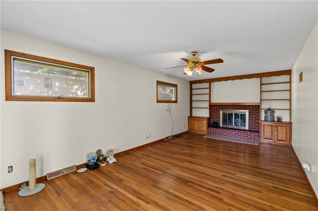 211 Rothrock Avenue Richmond, MO 64085 - Photo 10 of 32