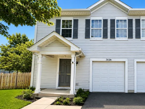 $239,900 | 3126 Hoffman Street, Plano, IL 60545
