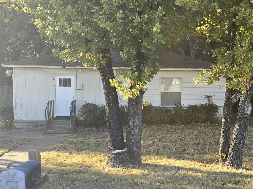 a view of a house with pool