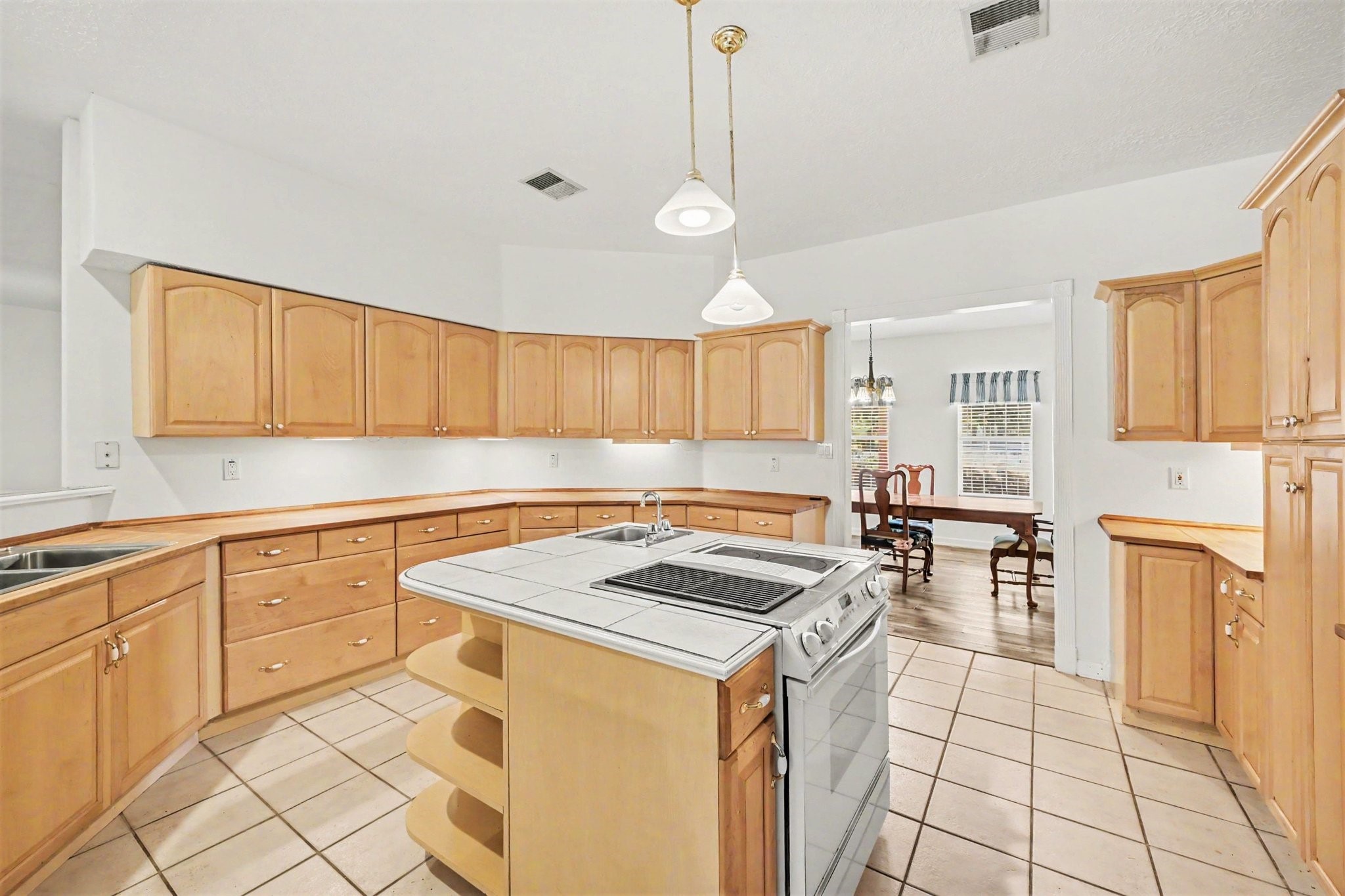 22210 Timber Ridge Drive Magnolia, TX 77355 - Photo 16 of 50 Gallery Image 16