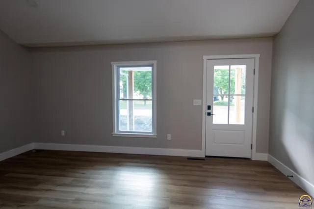 $225,000 | 702 South 8th Street, Burlington, KS 66839