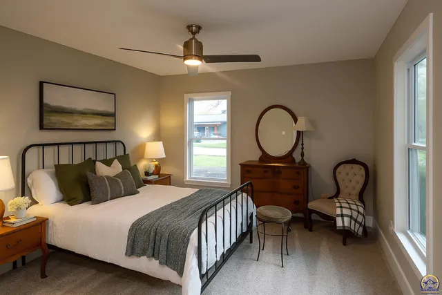 $225,000 | 702 South 8th Street, Burlington, KS 66839