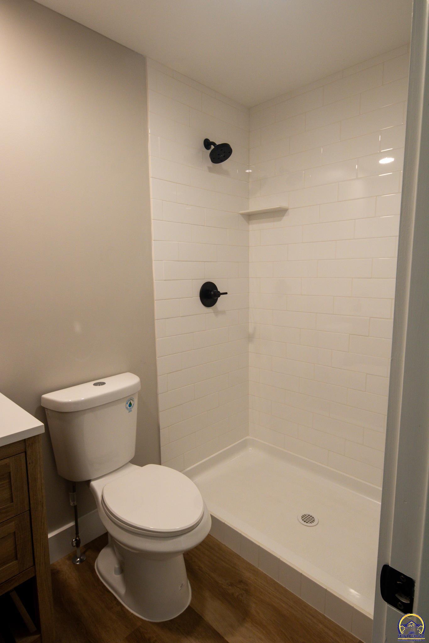 702 South 8th Street Burlington, KS 66839 - Photo 24 of 48