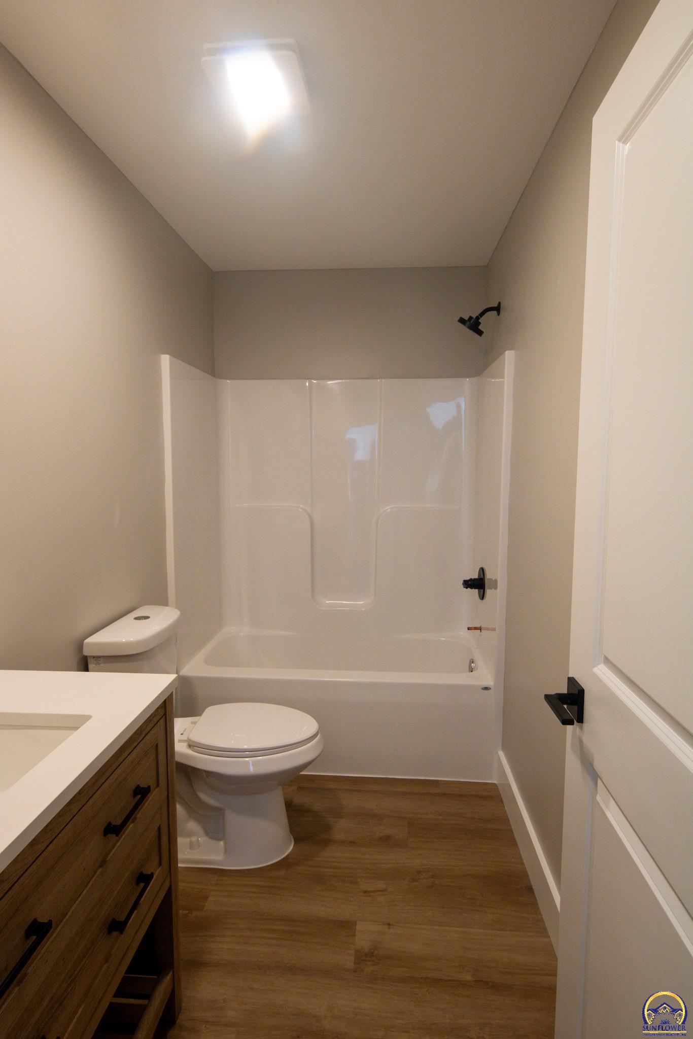 702 South 8th Street Burlington, KS 66839 - Photo 30 of 48