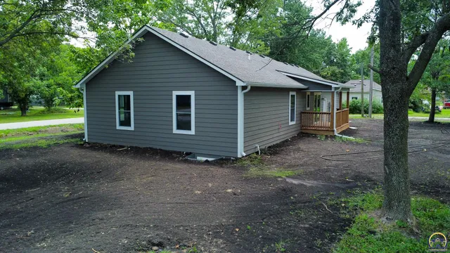 $225,000 | 702 South 8th Street, Burlington, KS 66839