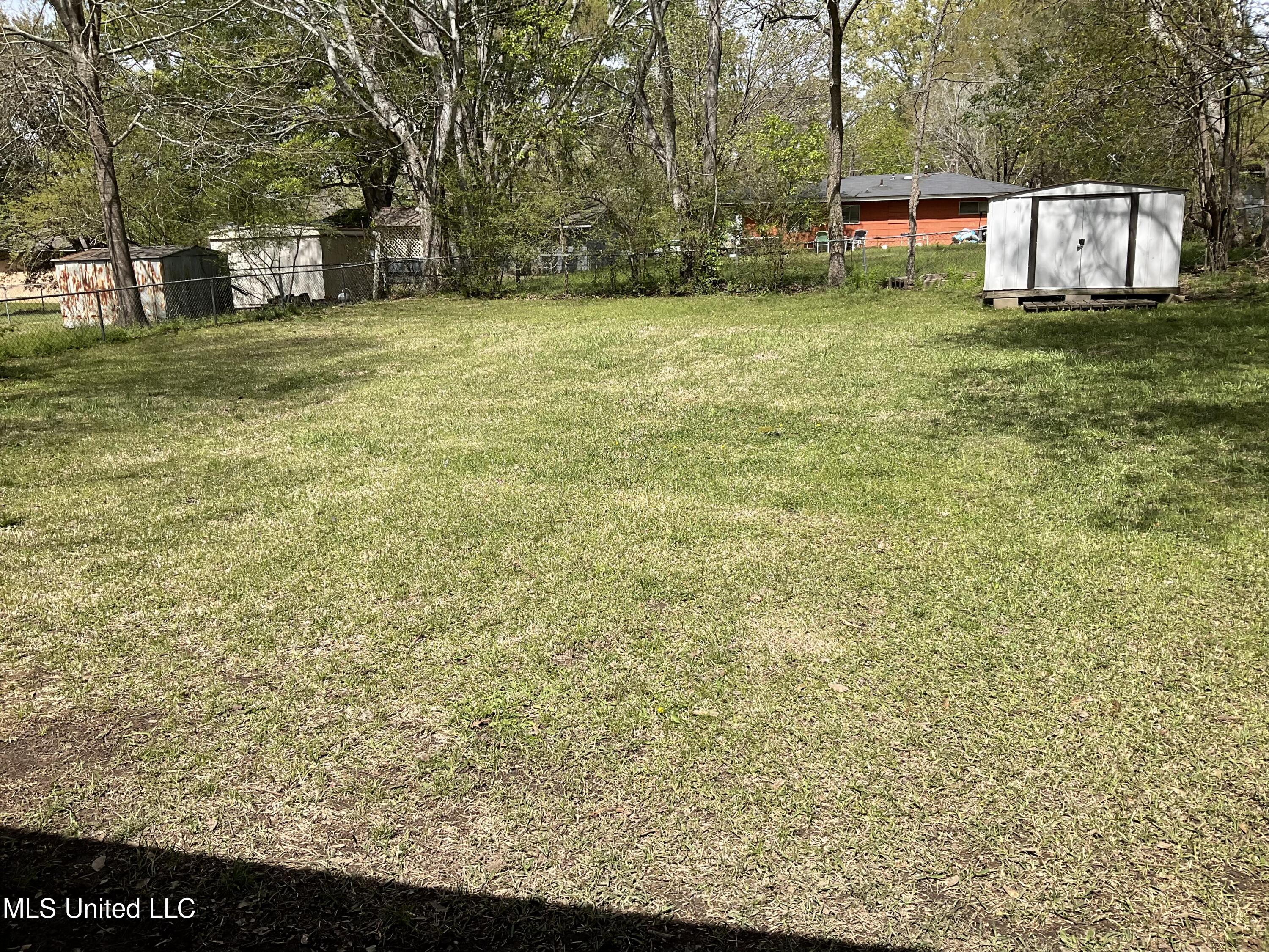 109 McRaven Street Clinton, MS 39056 - Photo 11 of 11 FB59C55A-EFDD-4025-AB85-771753AA1FDA