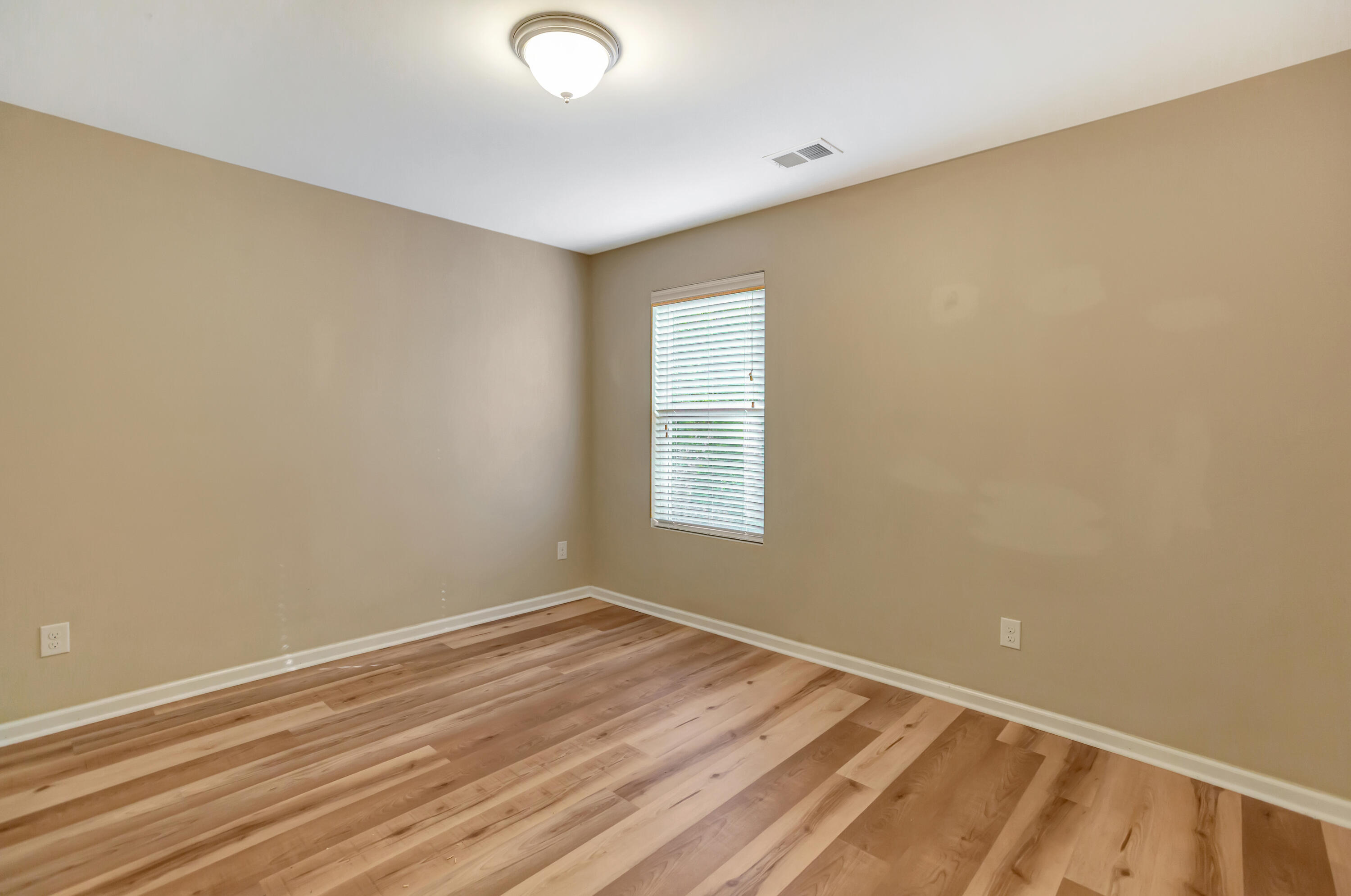 1313 Merchant Court Mount Pleasant, SC 29466 - Photo 21 of 30 296A4137