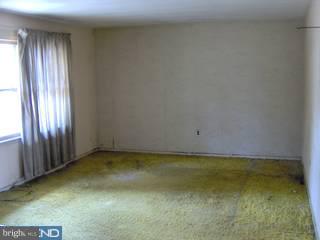 1305 Reed Street Coatesville, PA 19320 - Photo 4 of 6 Gallery Image 4