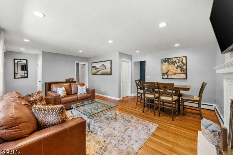 37 Barley Sheaf Road Flemington, NJ 08822 - Photo 6 of 37
