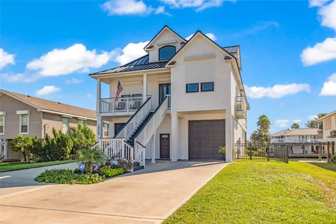 $1,850,000 | 16529 Tampico Way, Jamaica Beach, TX 77554