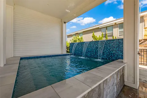 $1,850,000 | 16529 Tampico Way, Jamaica Beach, TX 77554