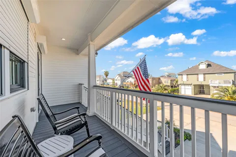 $1,850,000 | 16529 Tampico Way, Jamaica Beach, TX 77554