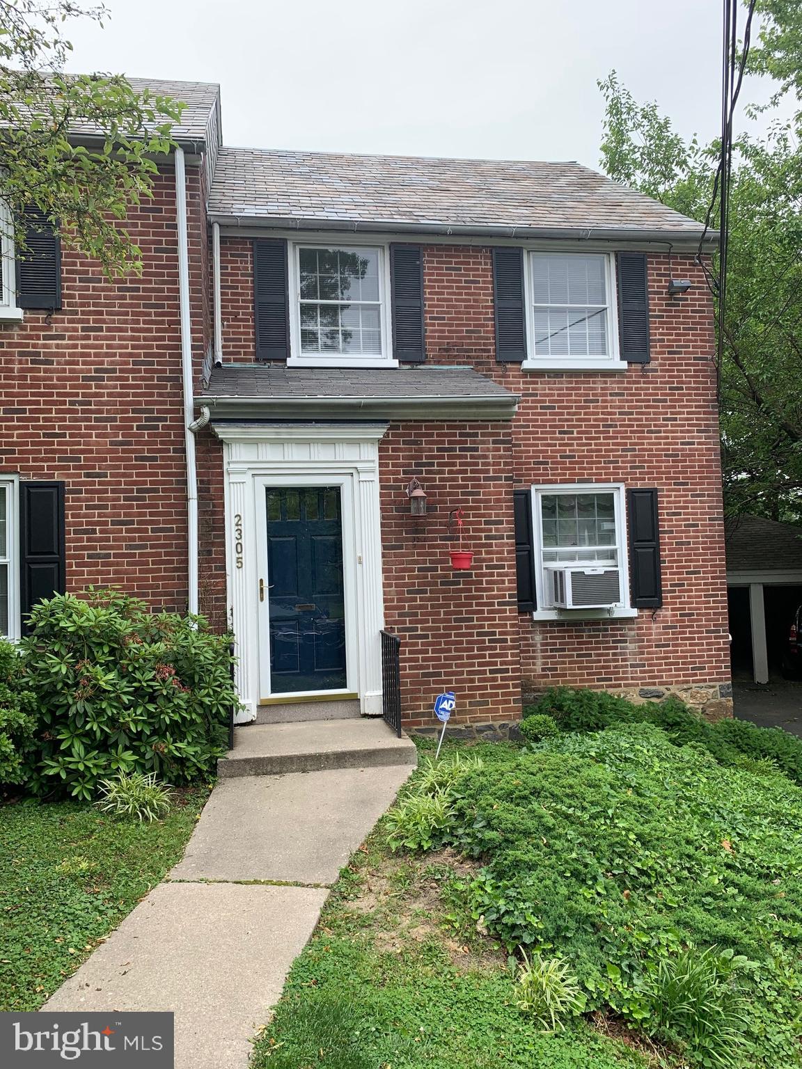 2305 West 12th St Unit 2