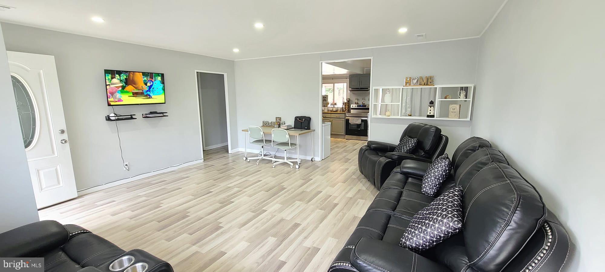 14924 Hydrus Road Silver Spring, MD 20906 - Photo 13 of 41 Gallery Image 13