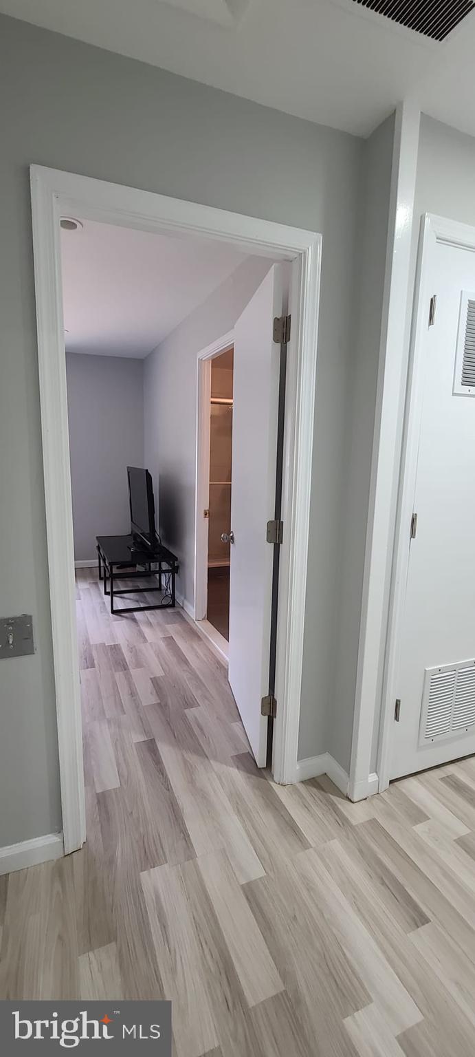 14924 Hydrus Road Silver Spring, MD 20906 - Photo 23 of 41 Hall view of Master Bedroom