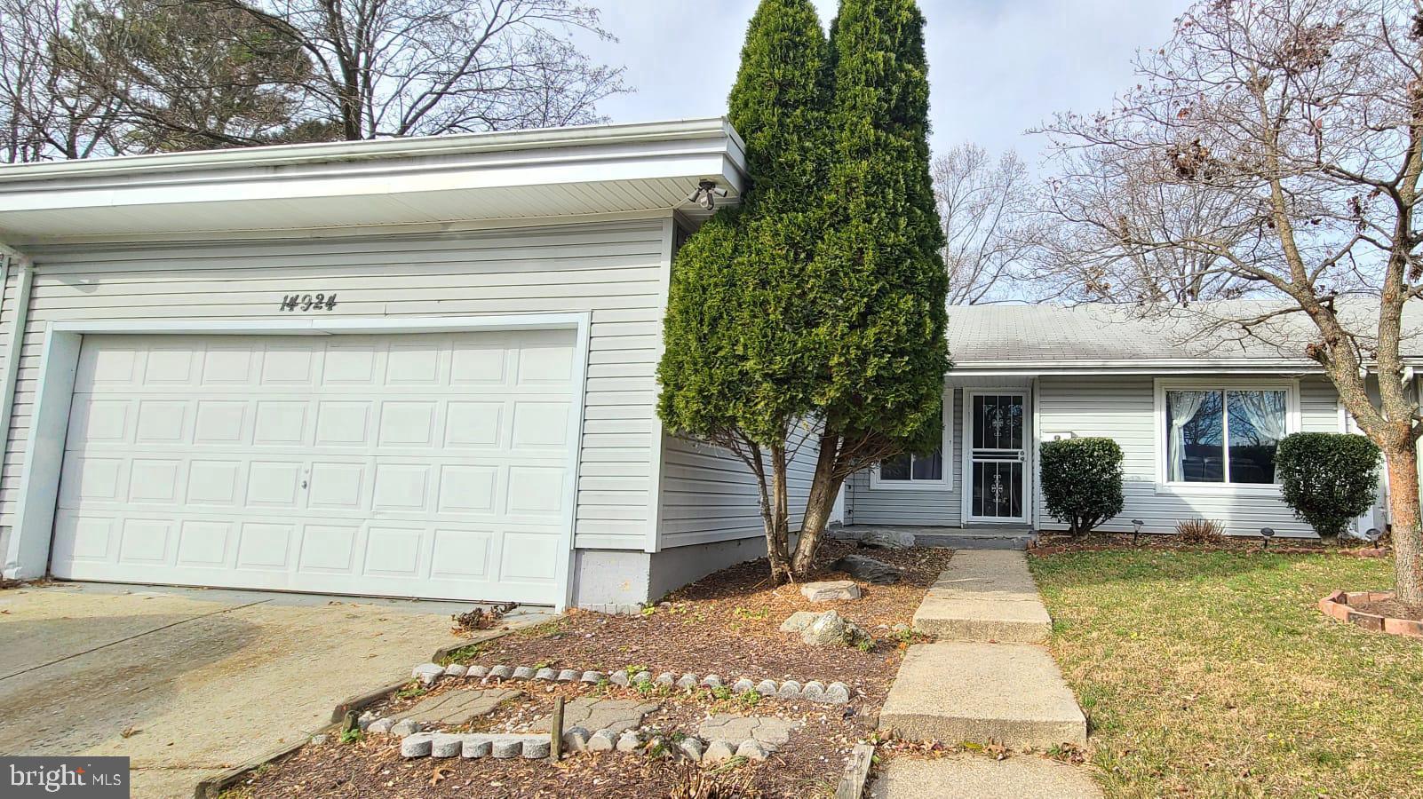 14924 Hydrus Road Silver Spring, MD 20906 - Photo 4 of 41 Gallery Image 4
