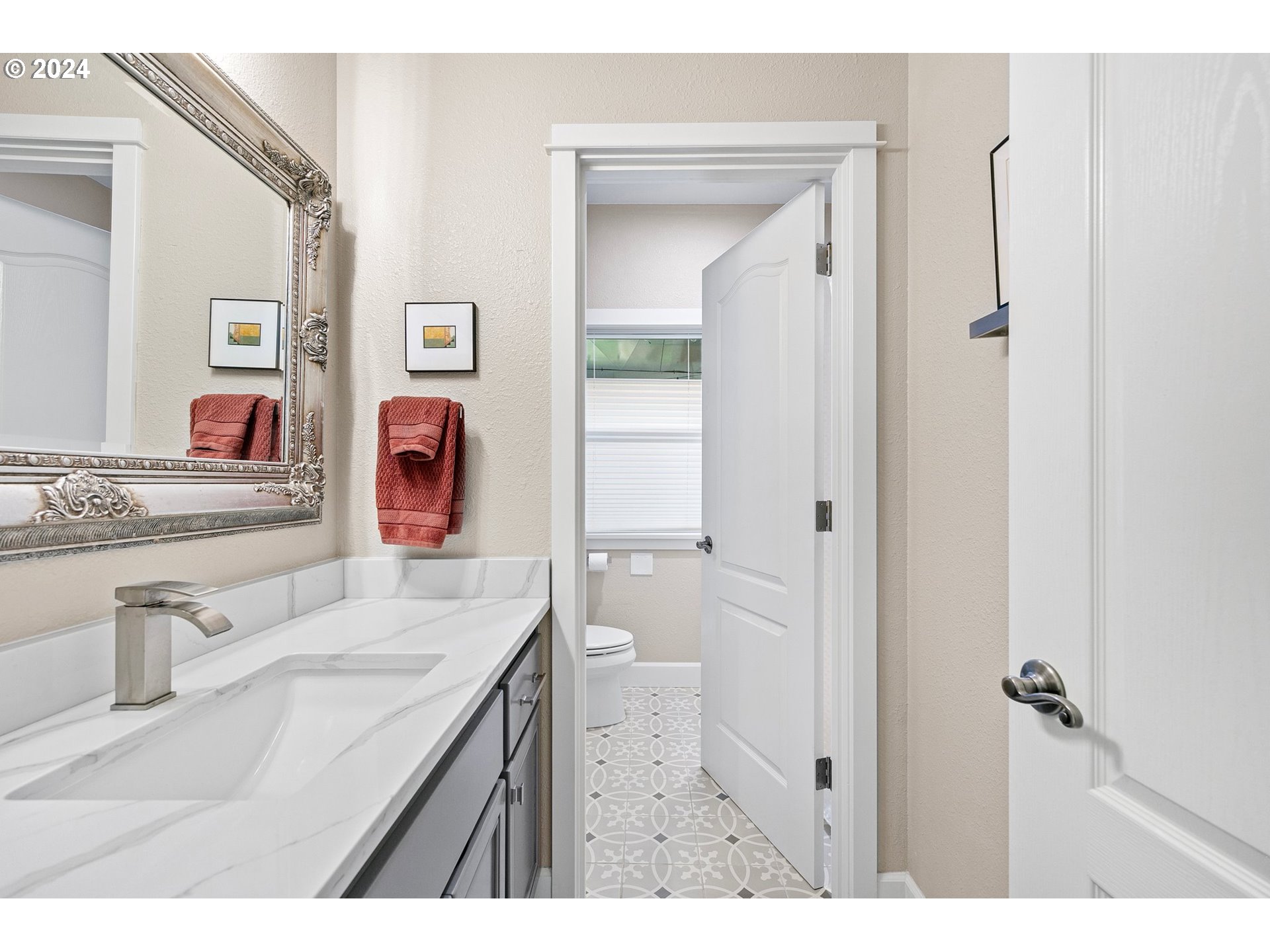 3321 Bentley Avenue Eugene, OR 97405 - Photo 27 of 48 a bathroom with a sink vanity granite and a mirror