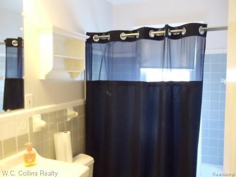 427 Wonder Lane Romeo, MI 48065 - Photo 9 of 20 DSC03547.jpg