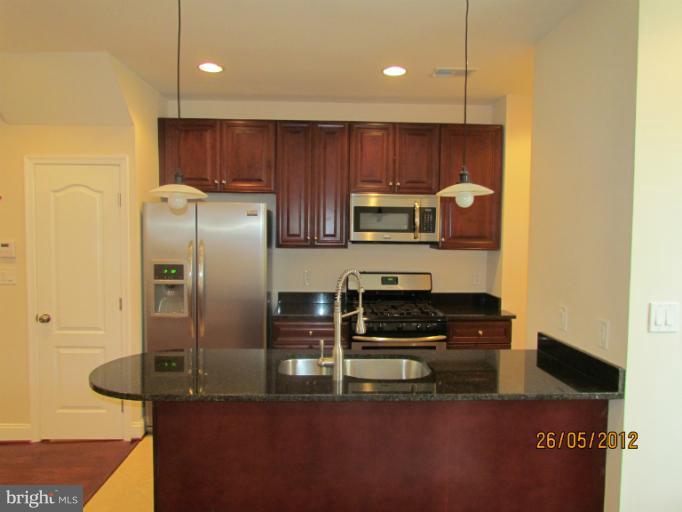 417 Columbia Road Northwest Washington, DC 20001 - Photo 20 of 24 Kitchen