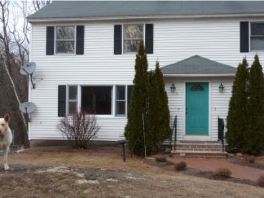 8 Al Street, Unit L Derry, NH 03038 - Photo 1 of 12 Gallery Image 1