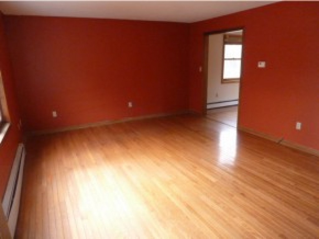 8 Al Street, Unit L Derry, NH 03038 - Photo 2 of 12 Gallery Image 2