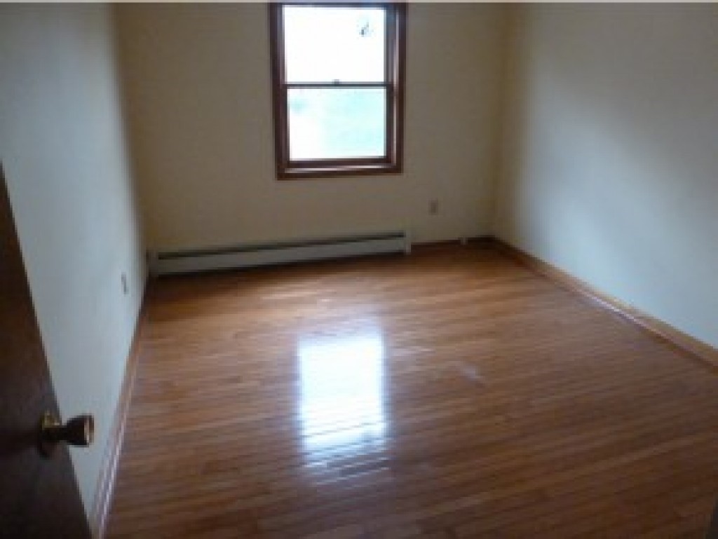8 Al Street, Unit L Derry, NH 03038 - Photo 10 of 12 Gallery Image 10