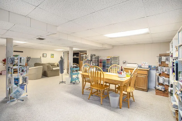 $369,900 | 5345 Squires Manor Road, Jackson, MI 49201