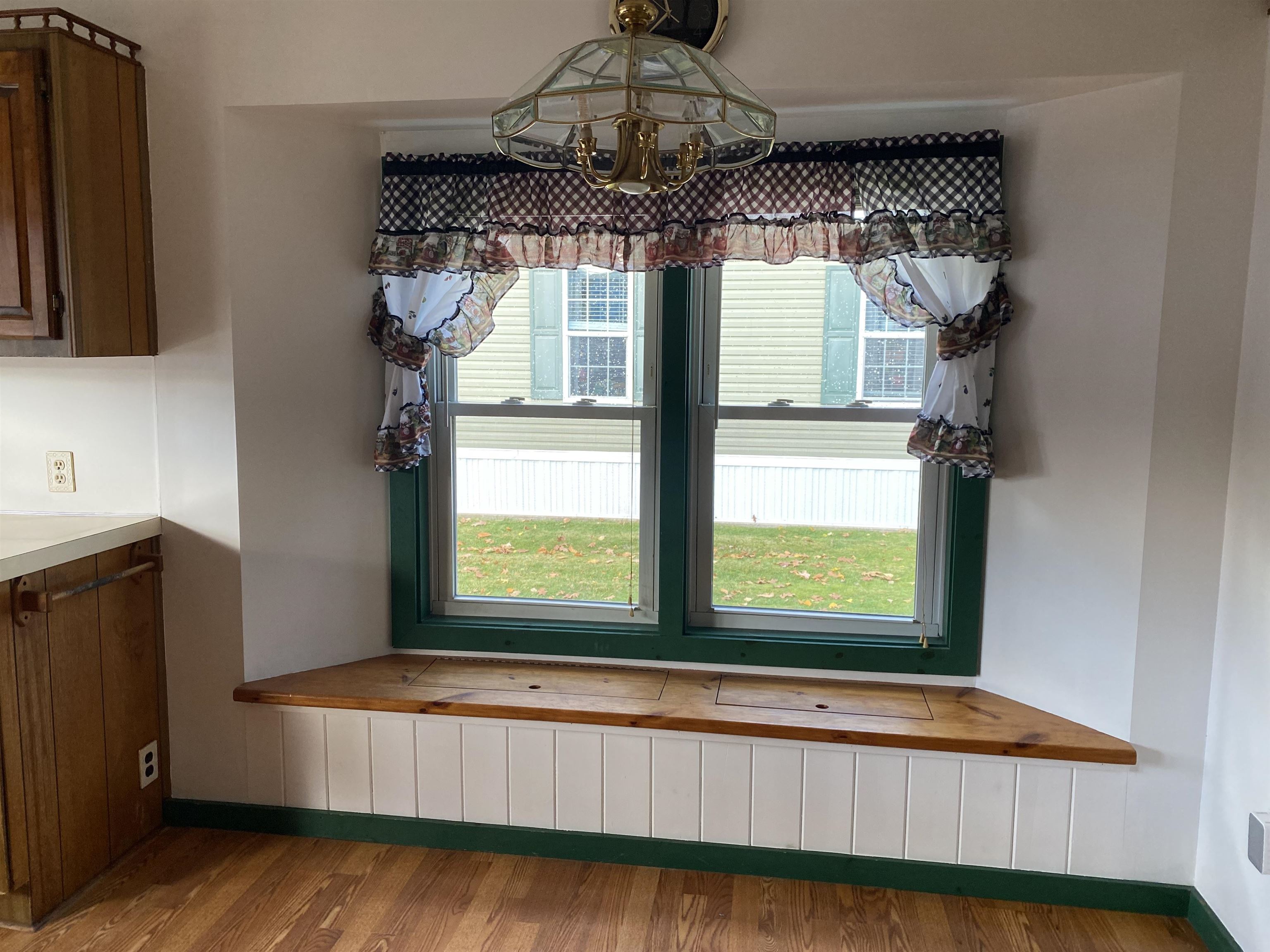 19 1st Street Exeter, NH 03833 - Photo 12 of 26