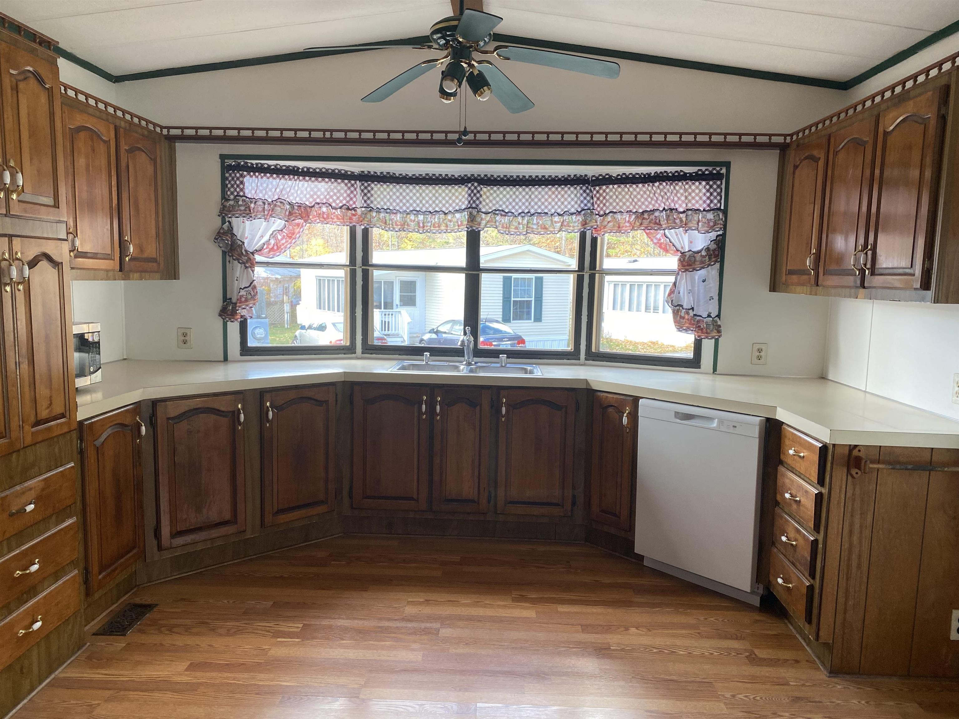 19 1st Street Exeter, NH 03833 - Photo 7 of 26