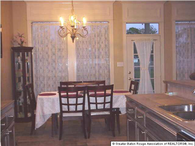 17232 Rennes Road Prairieville, LA 70769 - Photo 2 of 5 Gallery Image 2