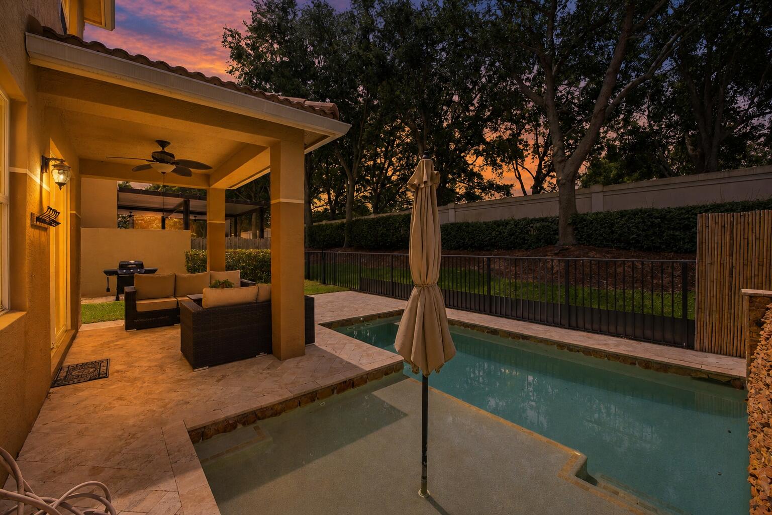 7850 Red Mahogany Road Boynton Beach, FL 33437 - Photo 17 of 40 Custom Pool