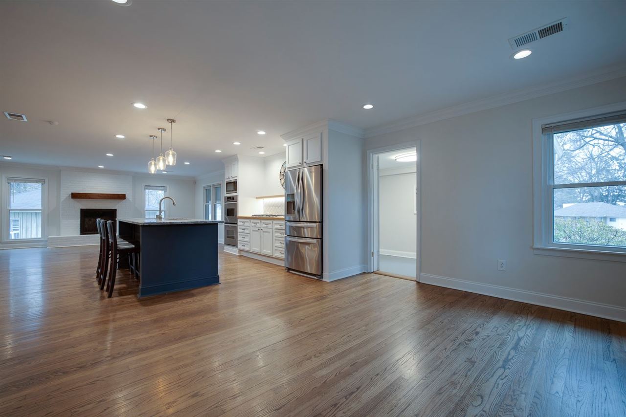 847 South Mendenhall Road Memphis, TN 38117 - Photo 4 of 20