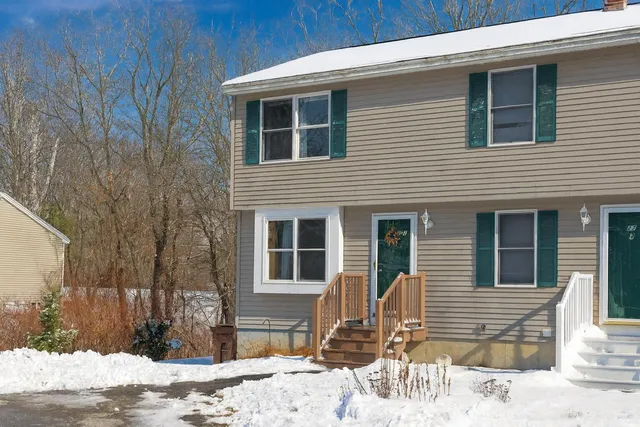 $289,000 | 27 Pepperell Street, Unit 1, Saco, ME 04072