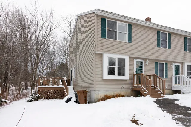 $289,000 | 27 Pepperell Street, Unit 1, Saco, ME 04072