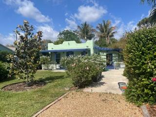212 Southwest 1st Avenue Delray Beach, FL 33444 - Photo 2 of 13 Front View